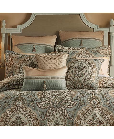 discontinued croscill bedspreads|croscill queen comforter sets discontinued.